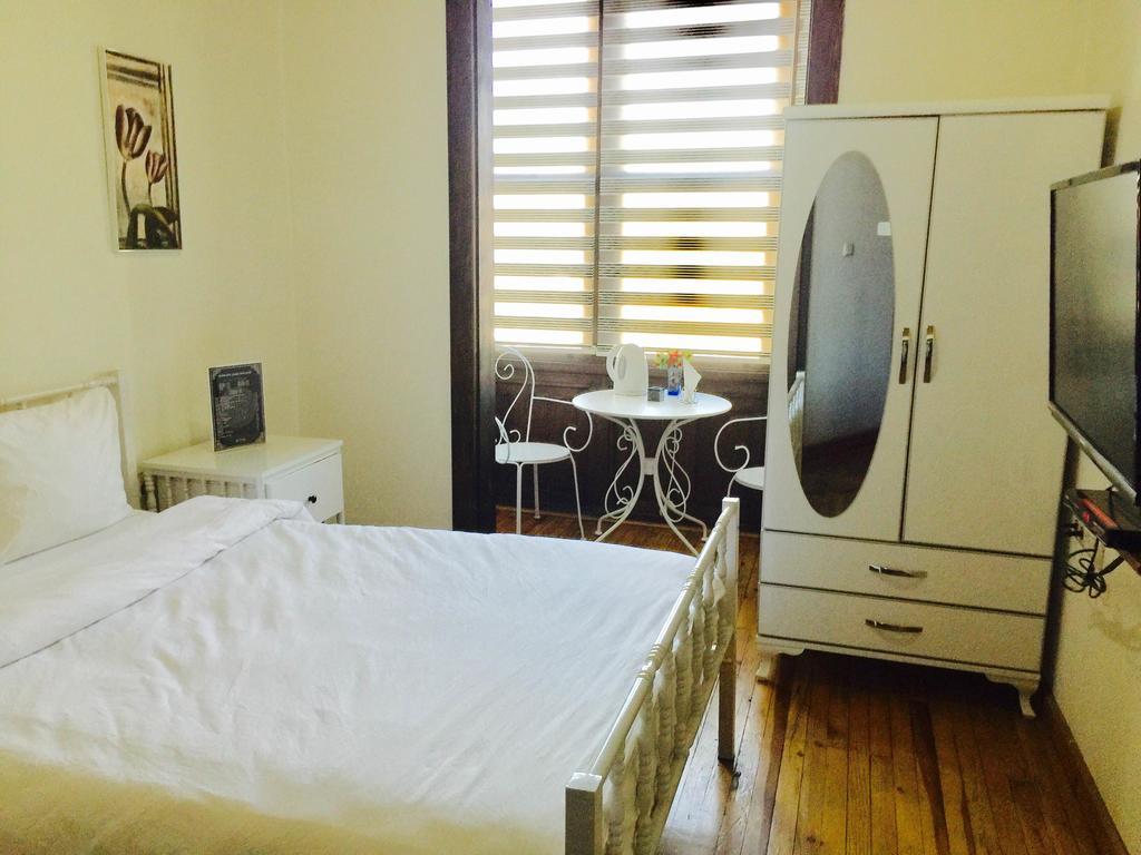 Pastor Historical Apart-Hotel The Gulf Of Esmirna Exterior foto